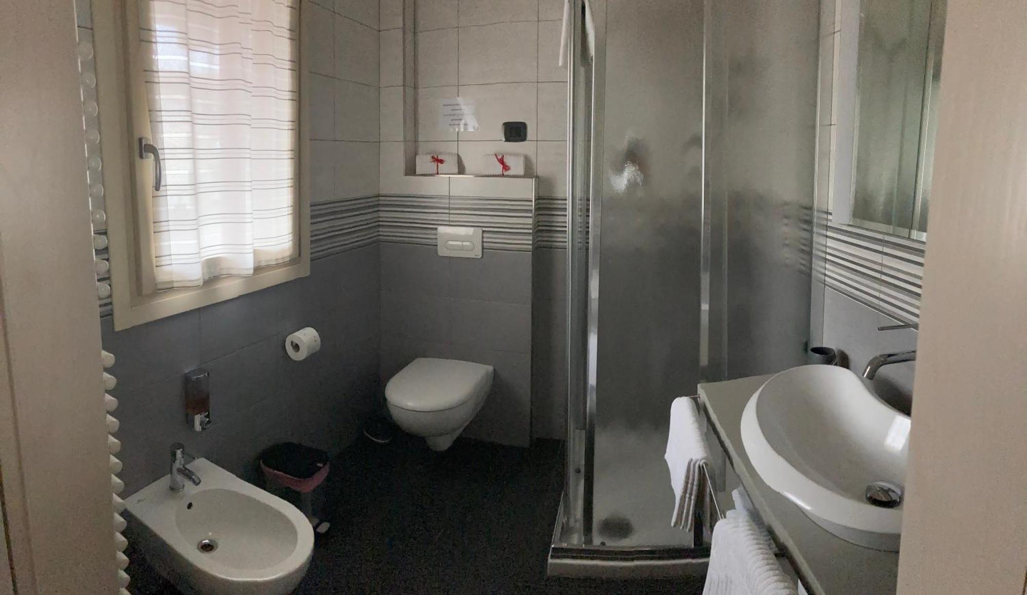 B&B Nuova Ostiglia Quinto Di Treviso ภายนอก รูปภาพ
